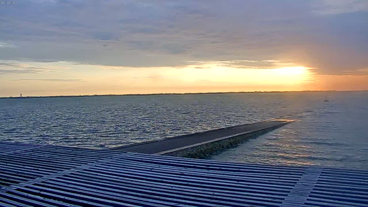 Noirmoutier - Passage du Gois Live Cam - Les Sables-d'Olonne , Vendée, Pays de la Loire, France
