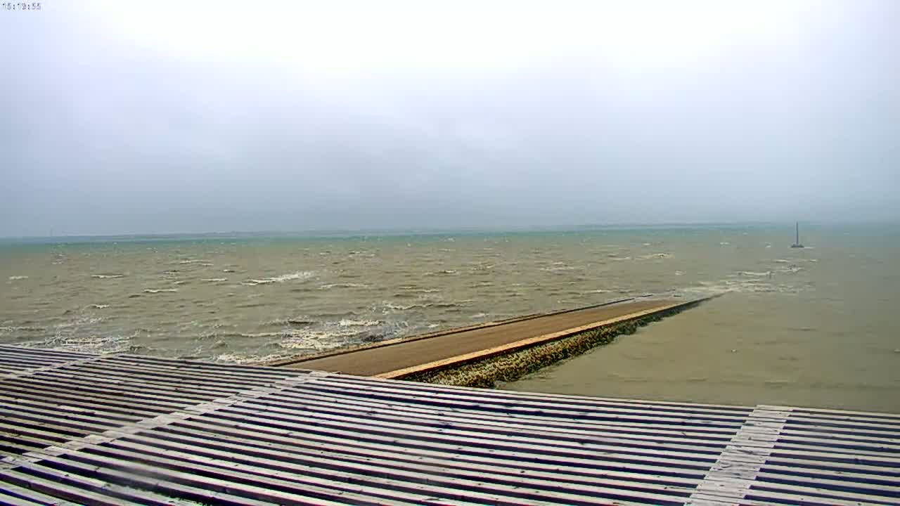 Noirmoutier - Passage du Gois Live Cam - Les Sables-d'Olonne , Vendée, Pays de la Loire, France