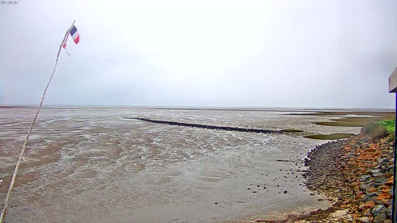 Noirmoutier - Passage du Gois Live Cam - Les Sables-d'Olonne , Vendée, Pays de la Loire, France