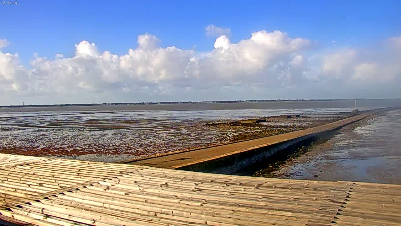 Noirmoutier - Passage du Gois Live Cam - Les Sables-d'Olonne , Vendée, Pays de la Loire, France