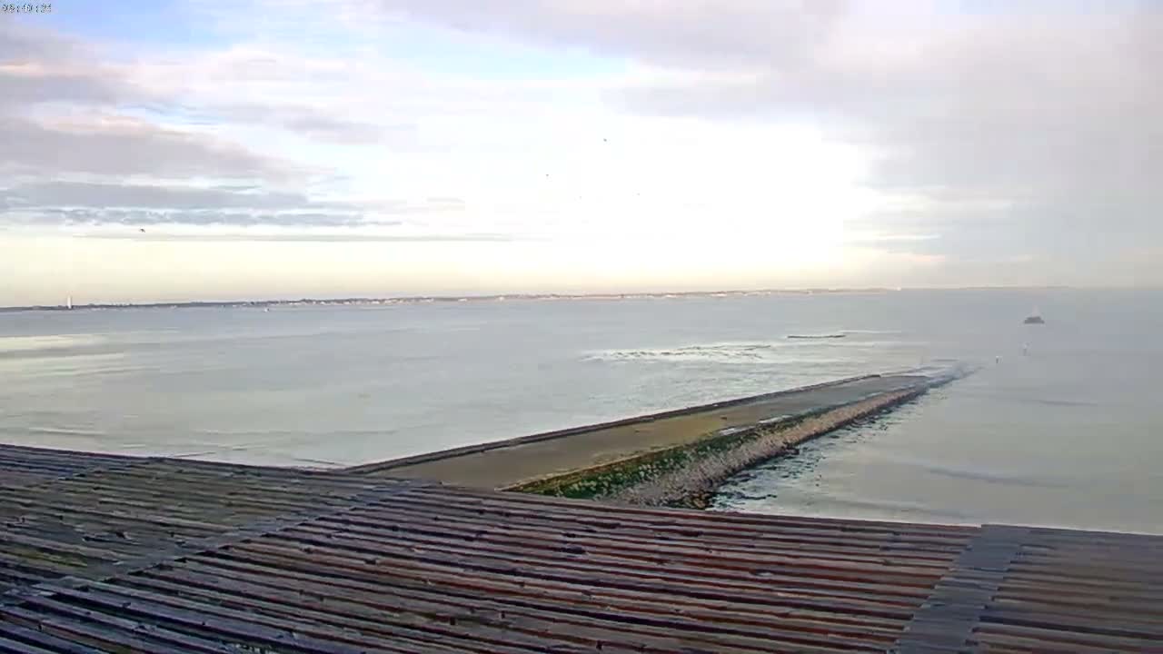Noirmoutier - Passage du Gois Live Cam - Les Sables-d'Olonne , Vendée, Pays de la Loire, France