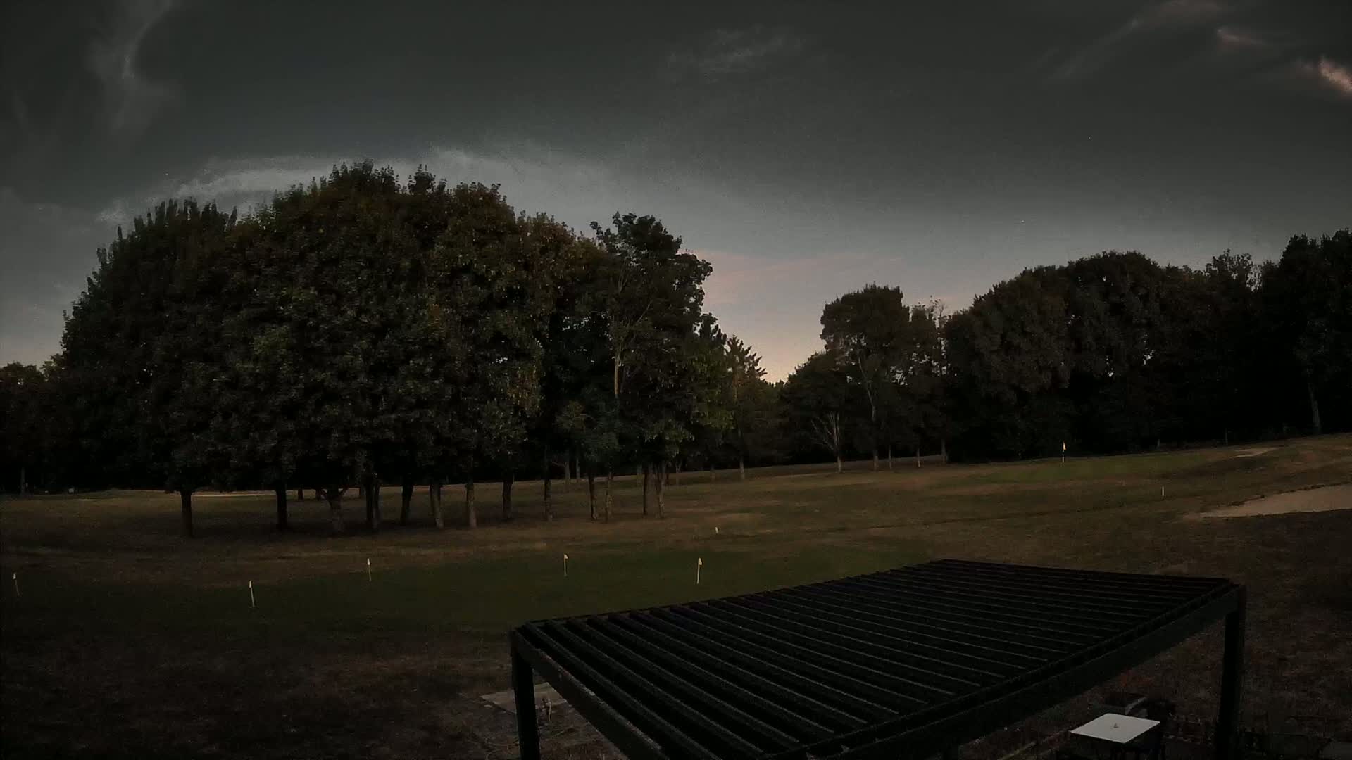 Neuvy-Pailloux, Golf des Sarrays Live Cam - Issoudun , Indre, Centre-Val de Loire, France