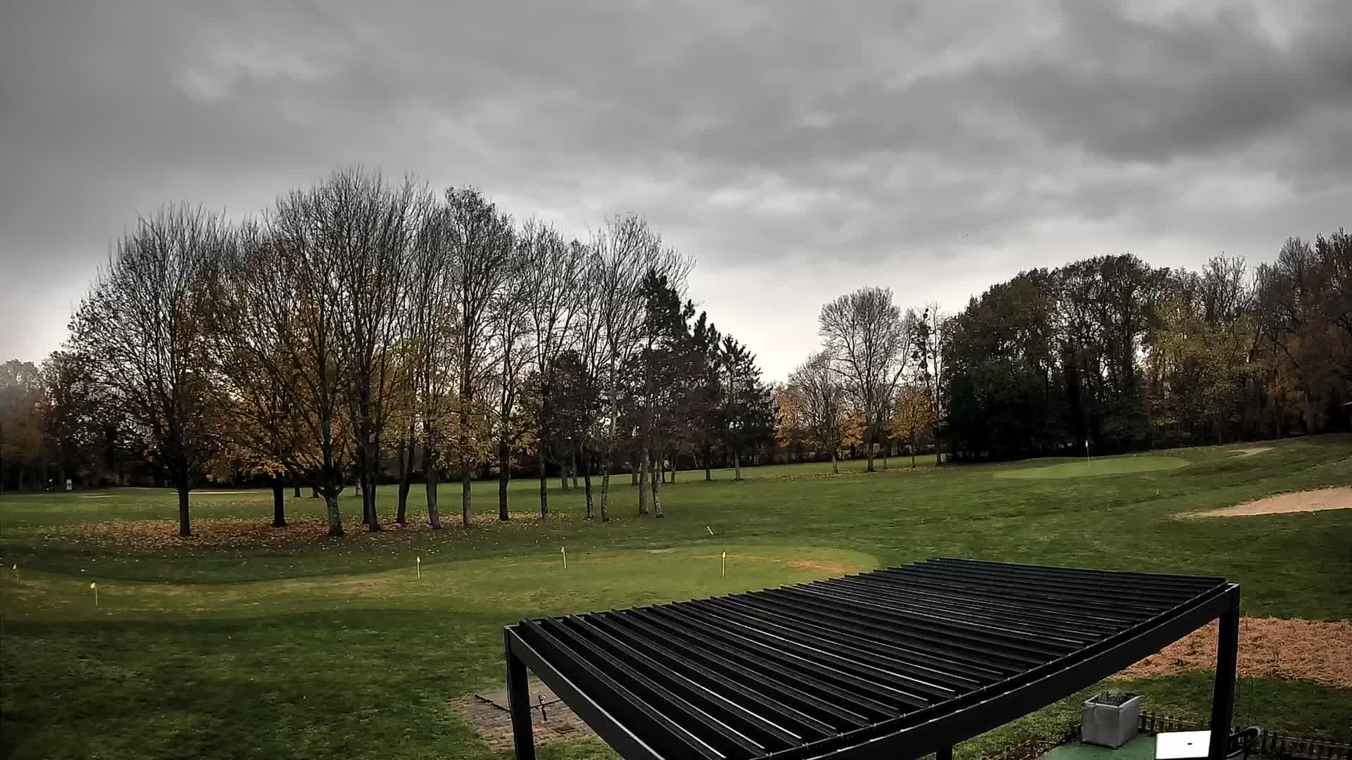 Neuvy-Pailloux, Golf des Sarrays Live Cam - Issoudun , Indre, Centre-Val de Loire, France