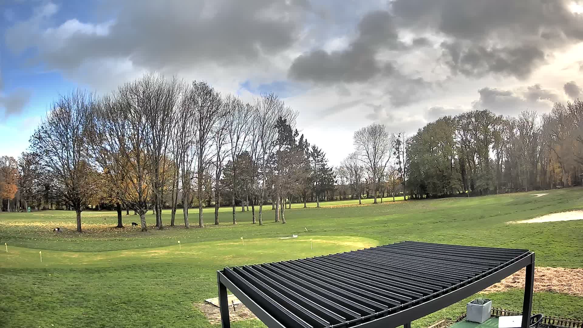 Neuvy-Pailloux, Golf des Sarrays Live Cam - Issoudun , Indre, Centre-Val de Loire, France
