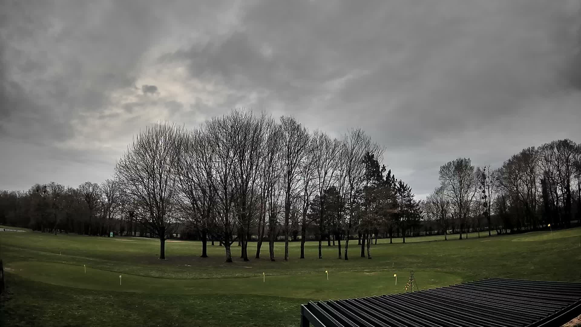 Neuvy-Pailloux, Golf des Sarrays Live Cam - Issoudun , Indre, Centre-Val de Loire, France