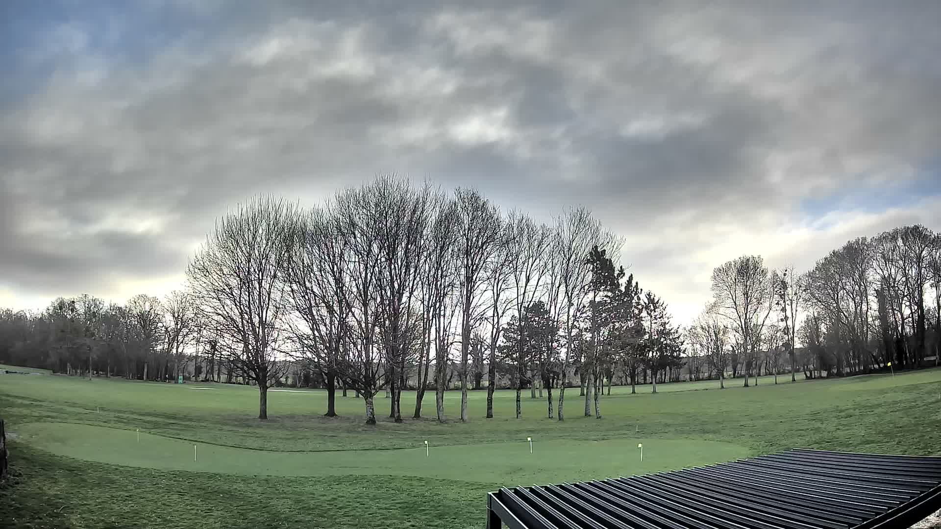 Neuvy-Pailloux, Golf des Sarrays Live Cam - Issoudun , Indre, Centre-Val de Loire, France