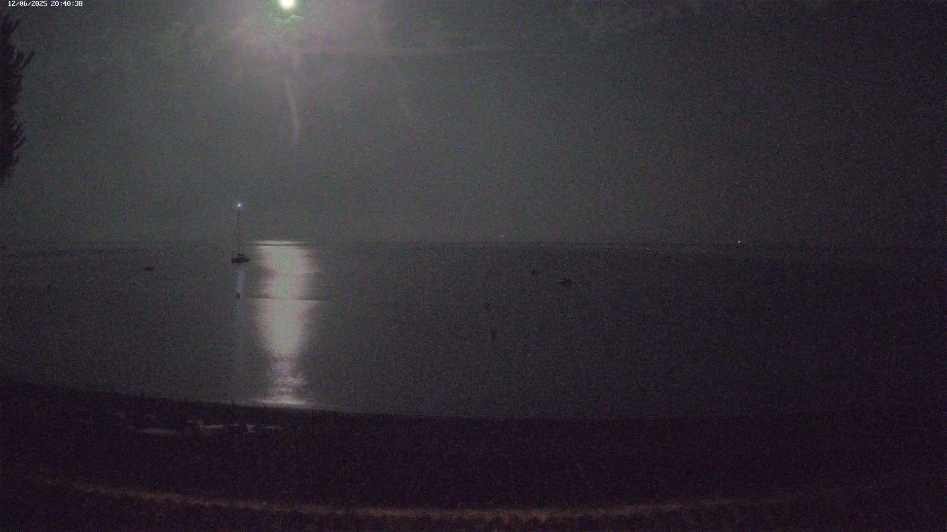 La Croix-Valmer - Plage d'Heraclee Live Cam  - Draguignan,  Var, Provence-Alpes-Cote d’Azur, France