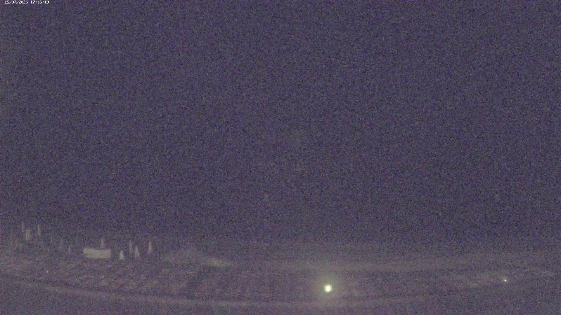 La Croix-Valmer - Plage d'Heraclee Live Cam  - Draguignan,  Var, Provence-Alpes-Cote d’Azur, France