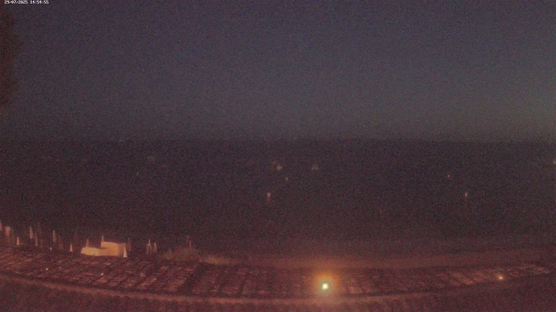 La Croix-Valmer - Plage d'Heraclee Live Cam  - Draguignan,  Var, Provence-Alpes-Cote d’Azur, France