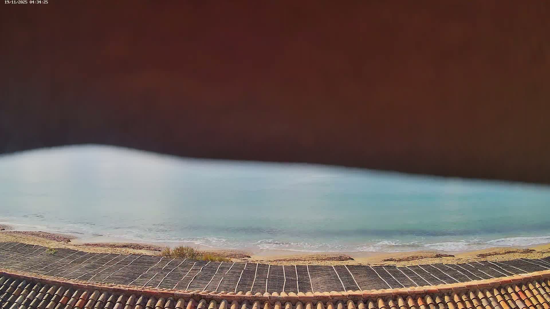 La Croix-Valmer - Plage d'Heraclee Live Cam  - Draguignan,  Var, Provence-Alpes-Cote d’Azur, France