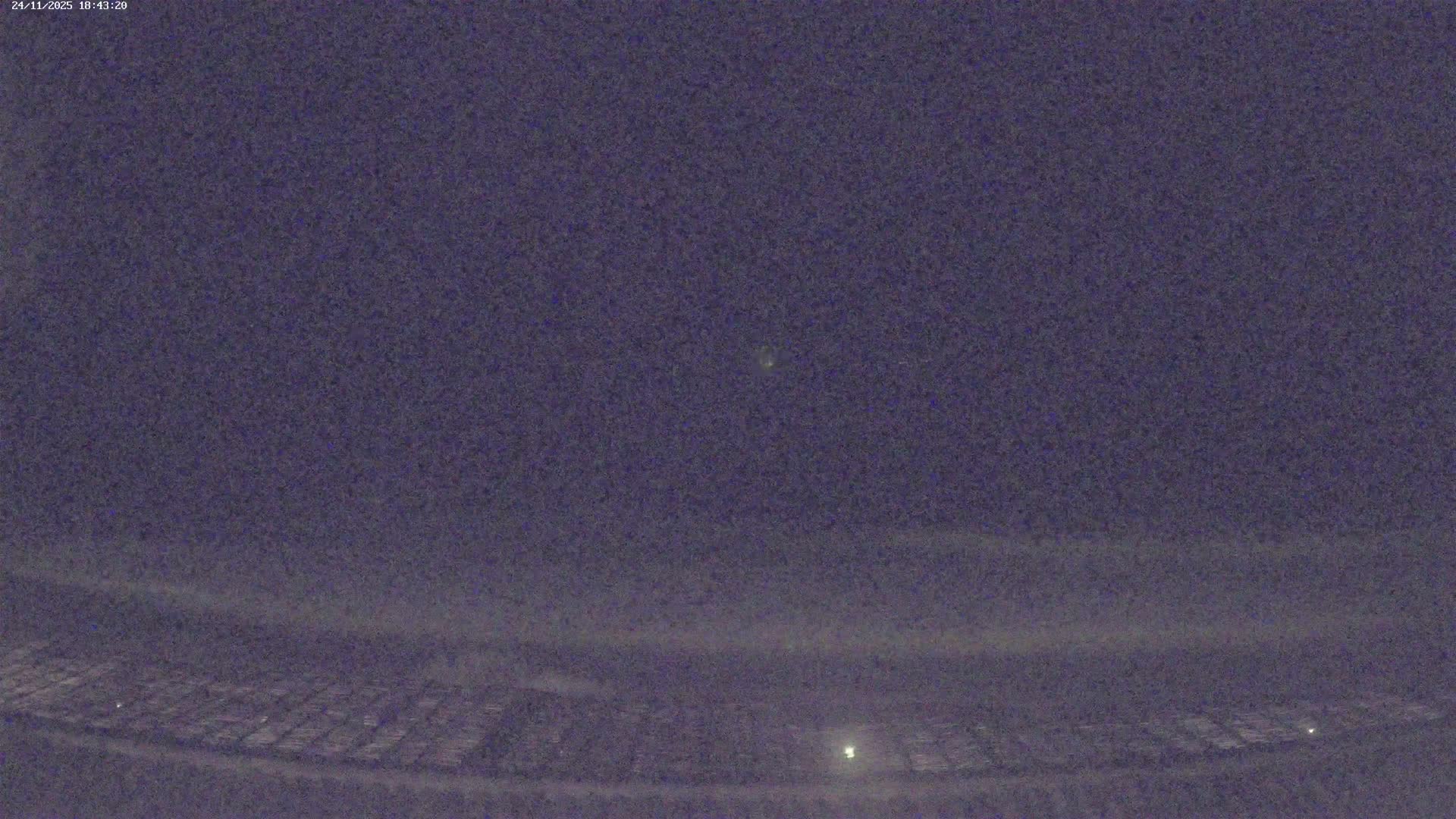 La Croix-Valmer - Plage d'Heraclee Live Cam  - Draguignan,  Var, Provence-Alpes-Cote d’Azur, France