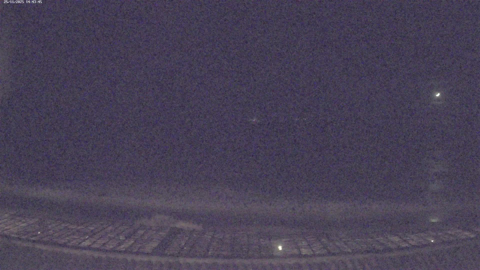 La Croix-Valmer - Plage d'Heraclee Live Cam  - Draguignan,  Var, Provence-Alpes-Cote d’Azur, France