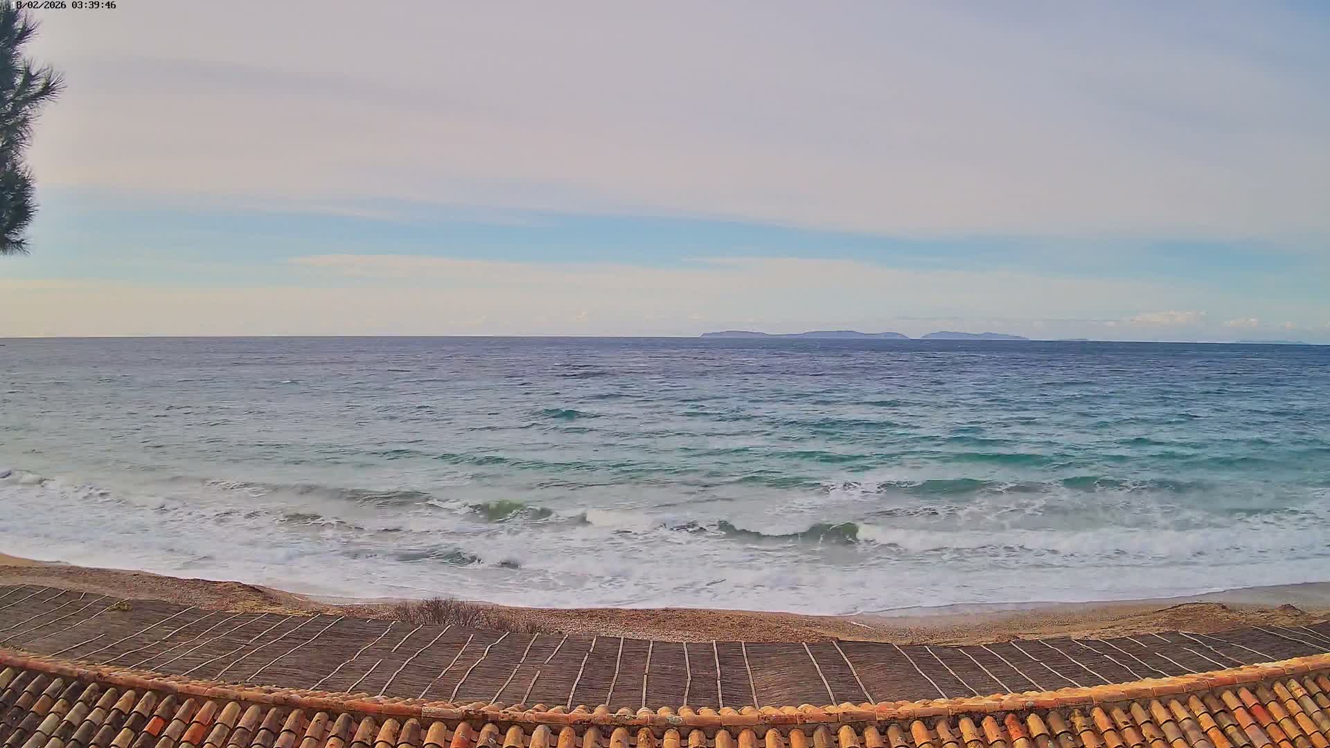 La Croix-Valmer - Plage d'Heraclee Live Cam  - Draguignan,  Var, Provence-Alpes-Cote d’Azur, France