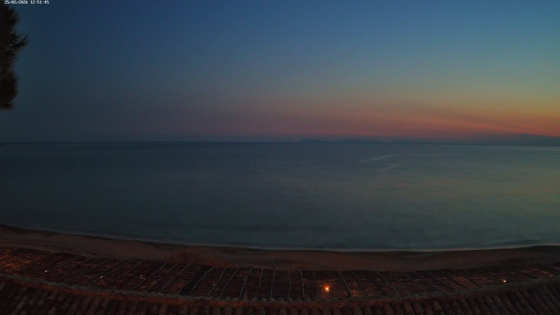 La Croix-Valmer - Plage d'Heraclee Live Cam  - Draguignan,  Var, Provence-Alpes-Cote d’Azur, France
