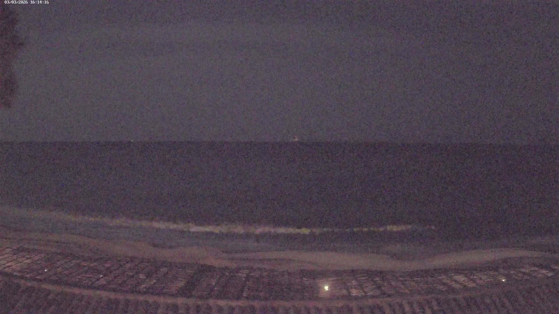 La Croix-Valmer - Plage d'Heraclee Live Cam  - Draguignan,  Var, Provence-Alpes-Cote d’Azur, France