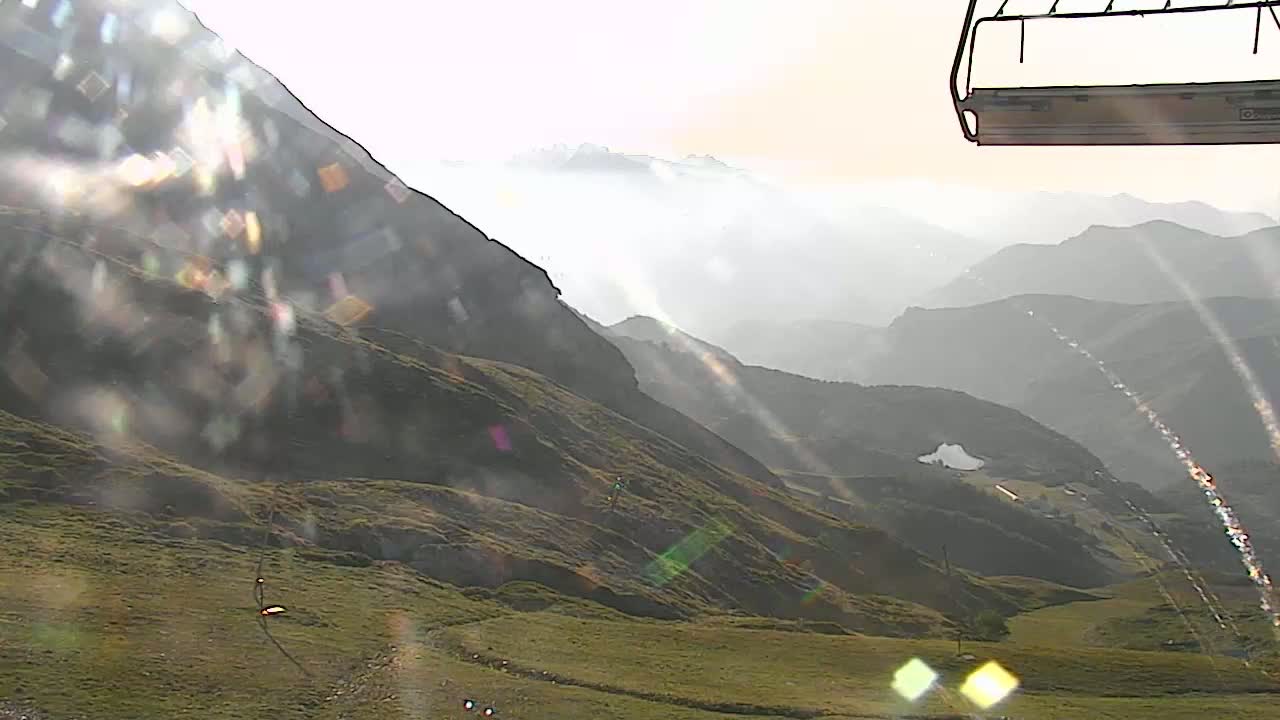 Gourette - Secteur Cotch Ski Slopes Live Cam - Eaux-Bonnes,  Pyrenees-Atlantiques, Nouvelle-Aquitaine, France 