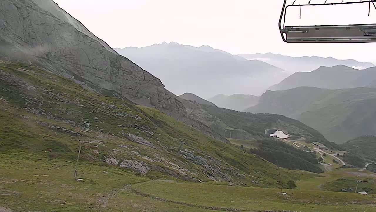 Gourette - Secteur Cotch Ski Slopes Live Cam - Eaux-Bonnes,  Pyrenees-Atlantiques, Nouvelle-Aquitaine, France 