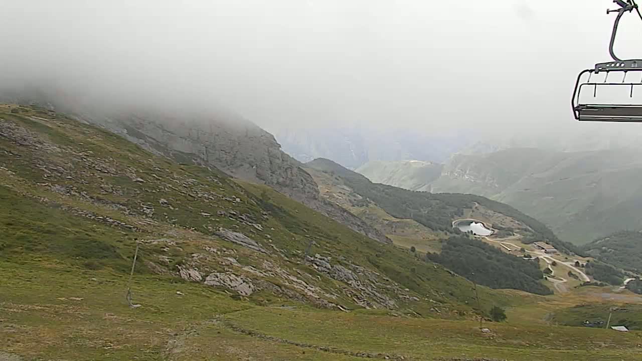 Gourette - Secteur Cotch Ski Slopes Live Cam - Eaux-Bonnes,  Pyrenees-Atlantiques, Nouvelle-Aquitaine, France 
