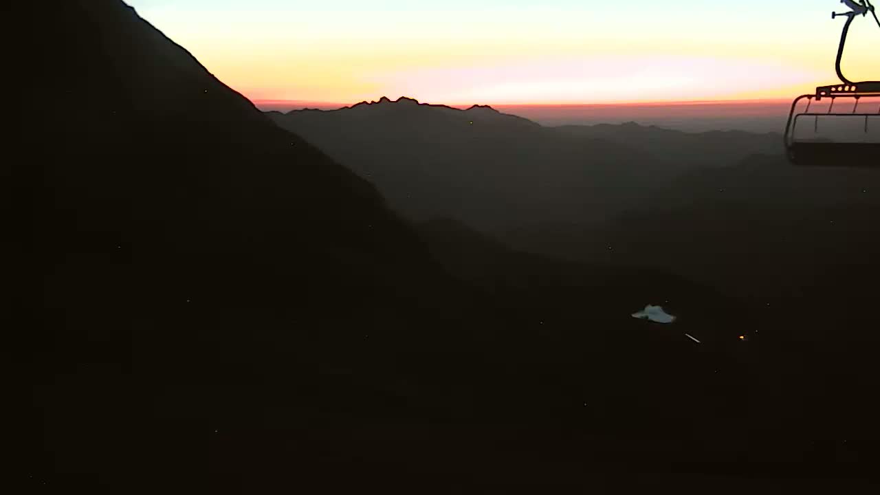 Gourette - Secteur Cotch Ski Slopes Live Cam - Eaux-Bonnes,  Pyrenees-Atlantiques, Nouvelle-Aquitaine, France 