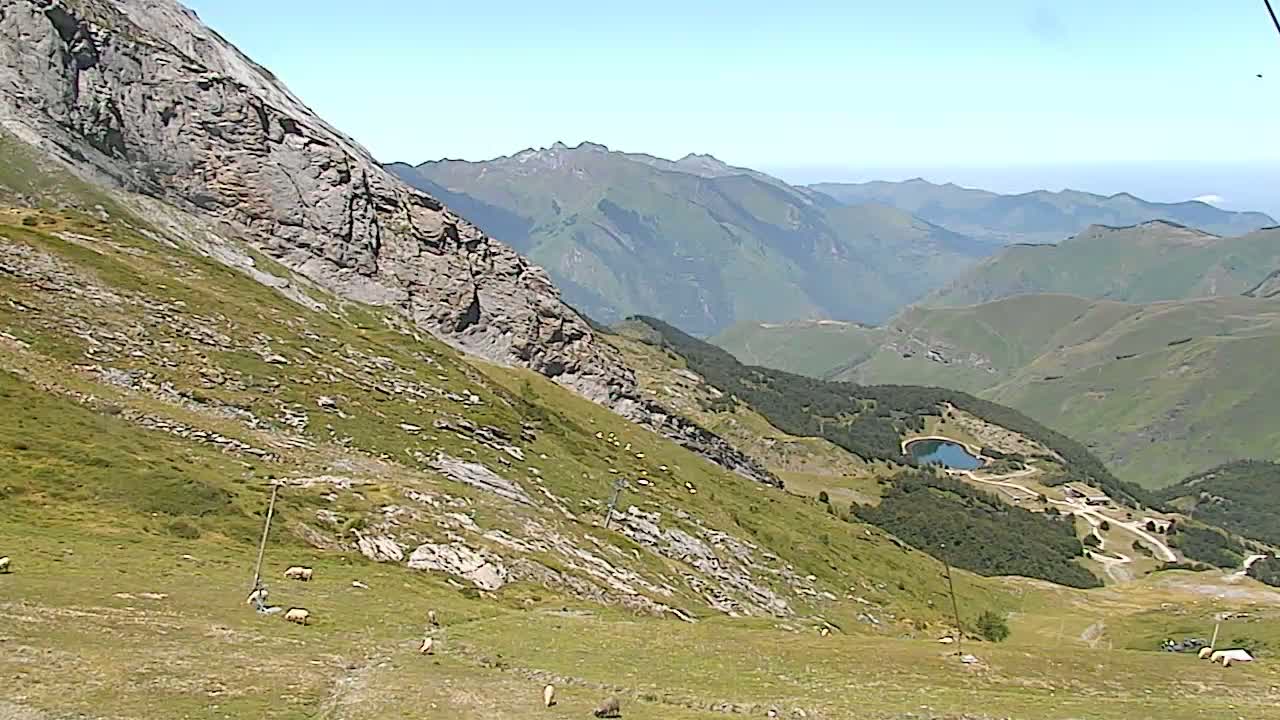 Gourette - Secteur Cotch Ski Slopes Live Cam - Eaux-Bonnes,  Pyrenees-Atlantiques, Nouvelle-Aquitaine, France 