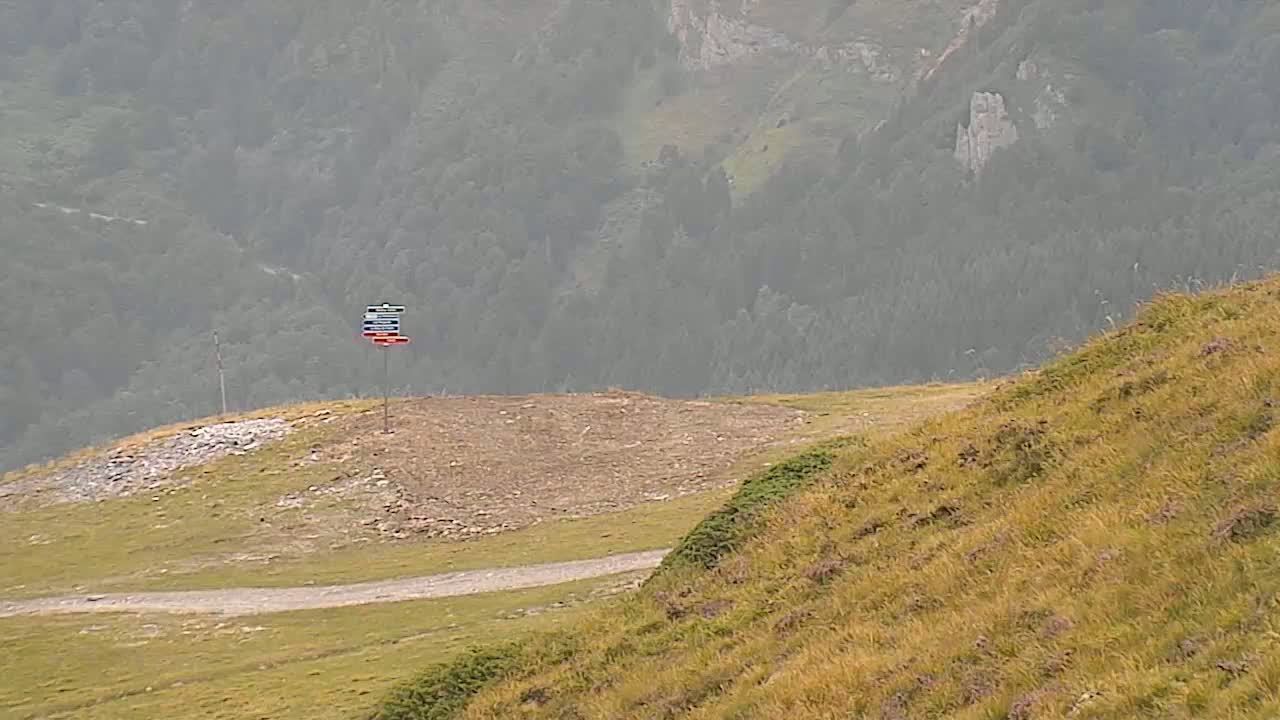 Gourette - Secteur Cotch Ski Slopes Live Cam - Eaux-Bonnes,  Pyrenees-Atlantiques, Nouvelle-Aquitaine, France 
