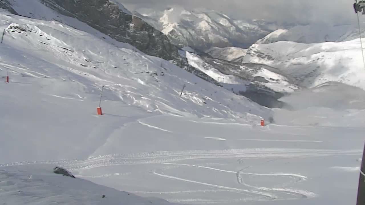 Gourette - Secteur Cotch Ski Slopes Live Cam - Eaux-Bonnes,  Pyrenees-Atlantiques, Nouvelle-Aquitaine, France 