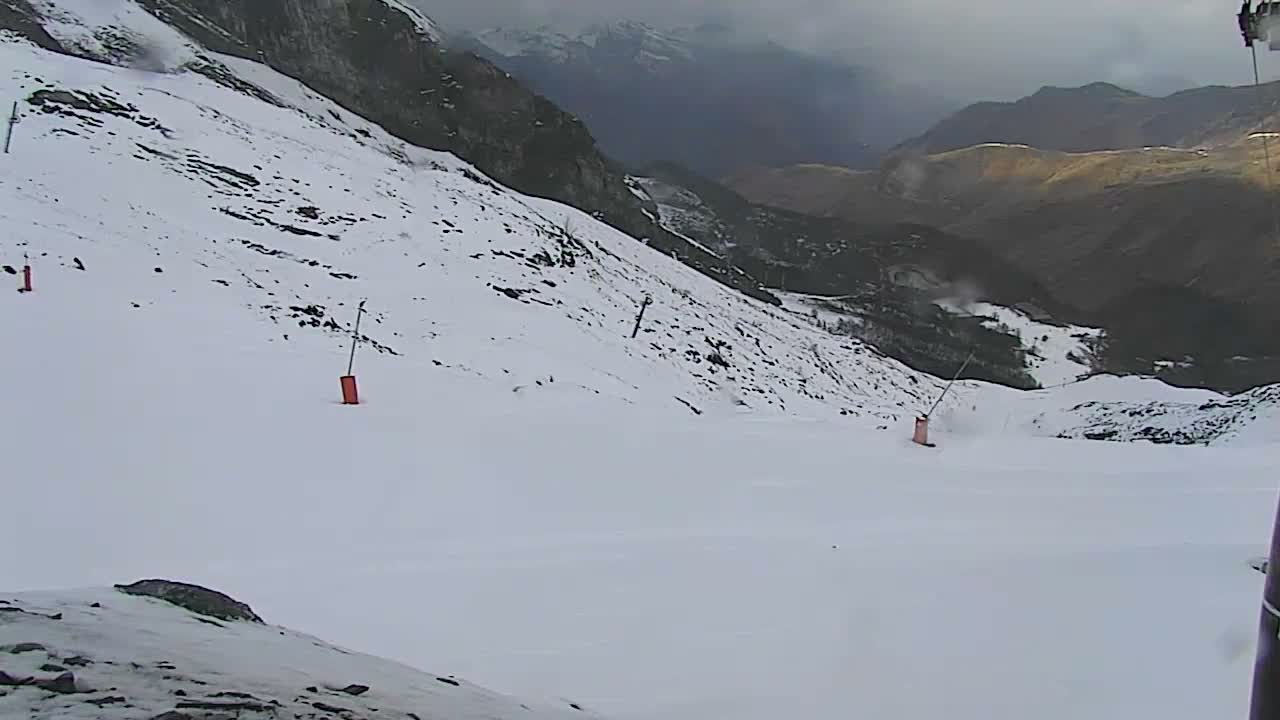 Gourette - Secteur Cotch Ski Slopes Live Cam - Eaux-Bonnes,  Pyrenees-Atlantiques, Nouvelle-Aquitaine, France 