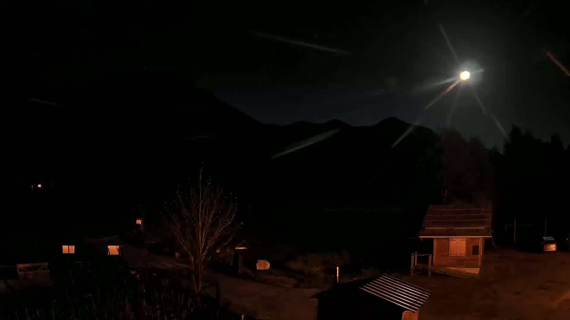 Val des Pres - Val Clarée Ski Slope Entrance Live Cam - Briançon, Hautes-Alpes, Provence-Alpes-Cote d’Azur, France