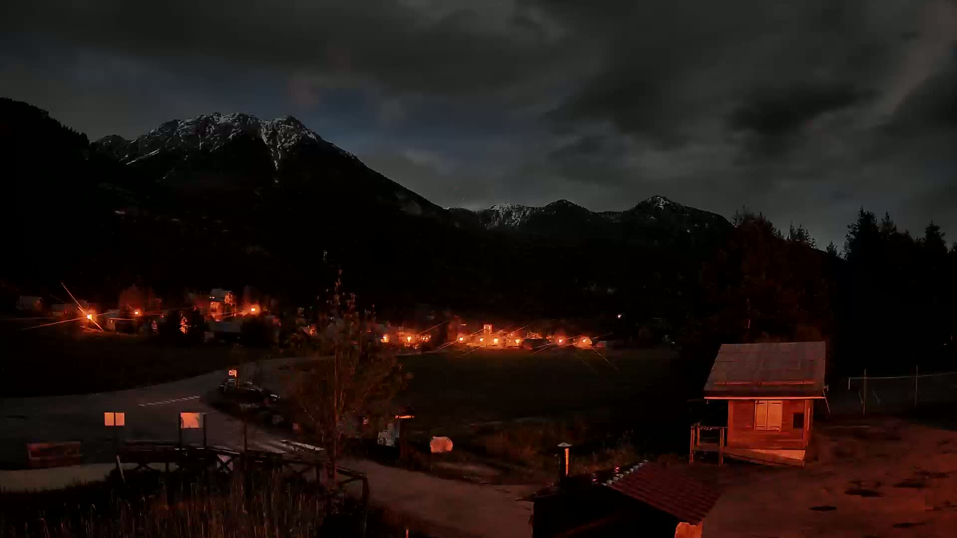 Val des Pres - Val Clarée Ski Slope Entrance Live Cam - Briançon, Hautes-Alpes, Provence-Alpes-Cote d’Azur, France