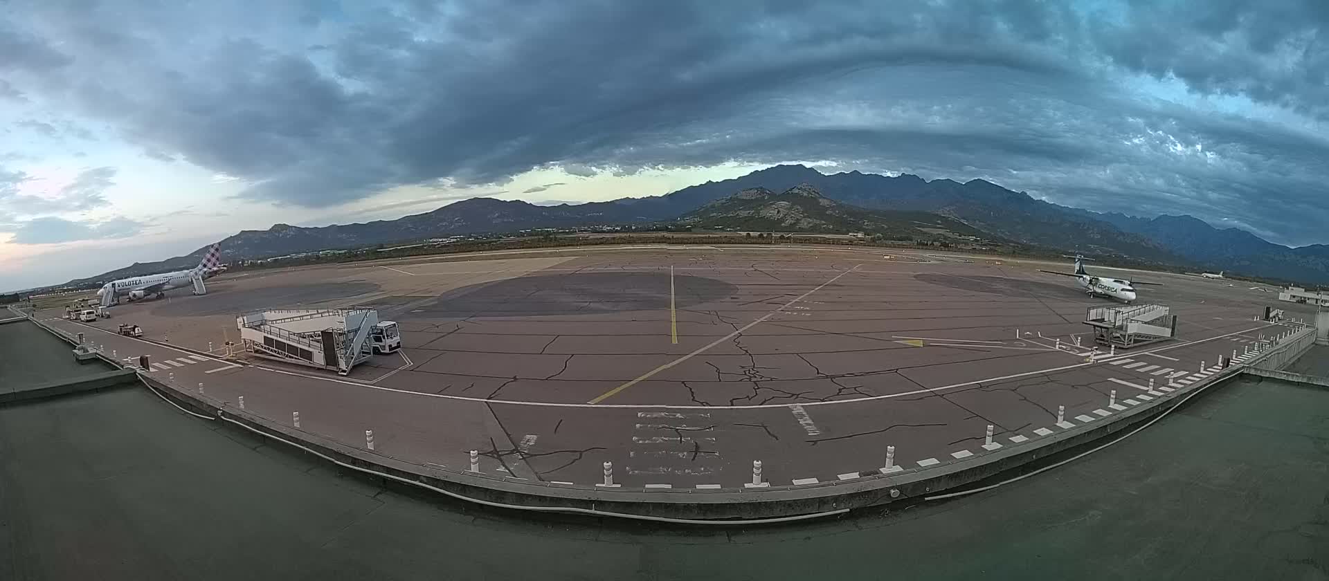 Corsica, Aéroport  de Calvi Sainte-Catherine Airport Live Cam CLY/LFKC - Calvi, Haute-Corse, Corse, France