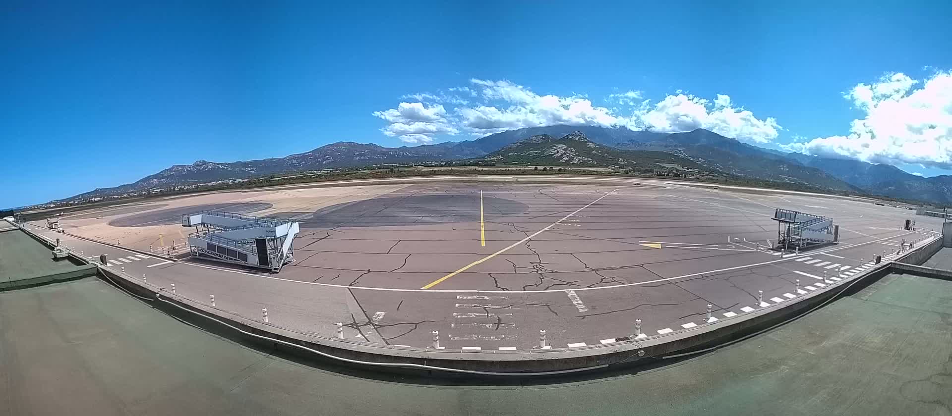 Corsica, Aéroport  de Calvi Sainte-Catherine Airport Live Cam CLY/LFKC - Calvi, Haute-Corse, Corse, France