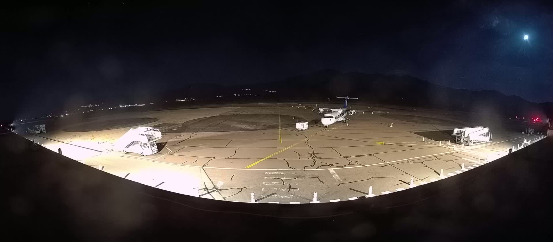 Corsica, Aéroport  de Calvi Sainte-Catherine Airport Live Cam CLY/LFKC - Calvi, Haute-Corse, Corse, France