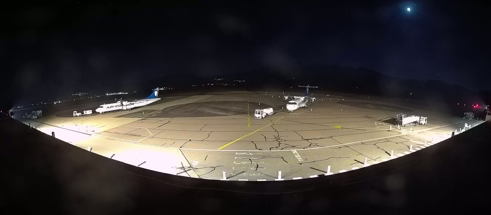 Corsica, Aéroport  de Calvi Sainte-Catherine Airport Live Cam CLY/LFKC - Calvi, Haute-Corse, Corse, France