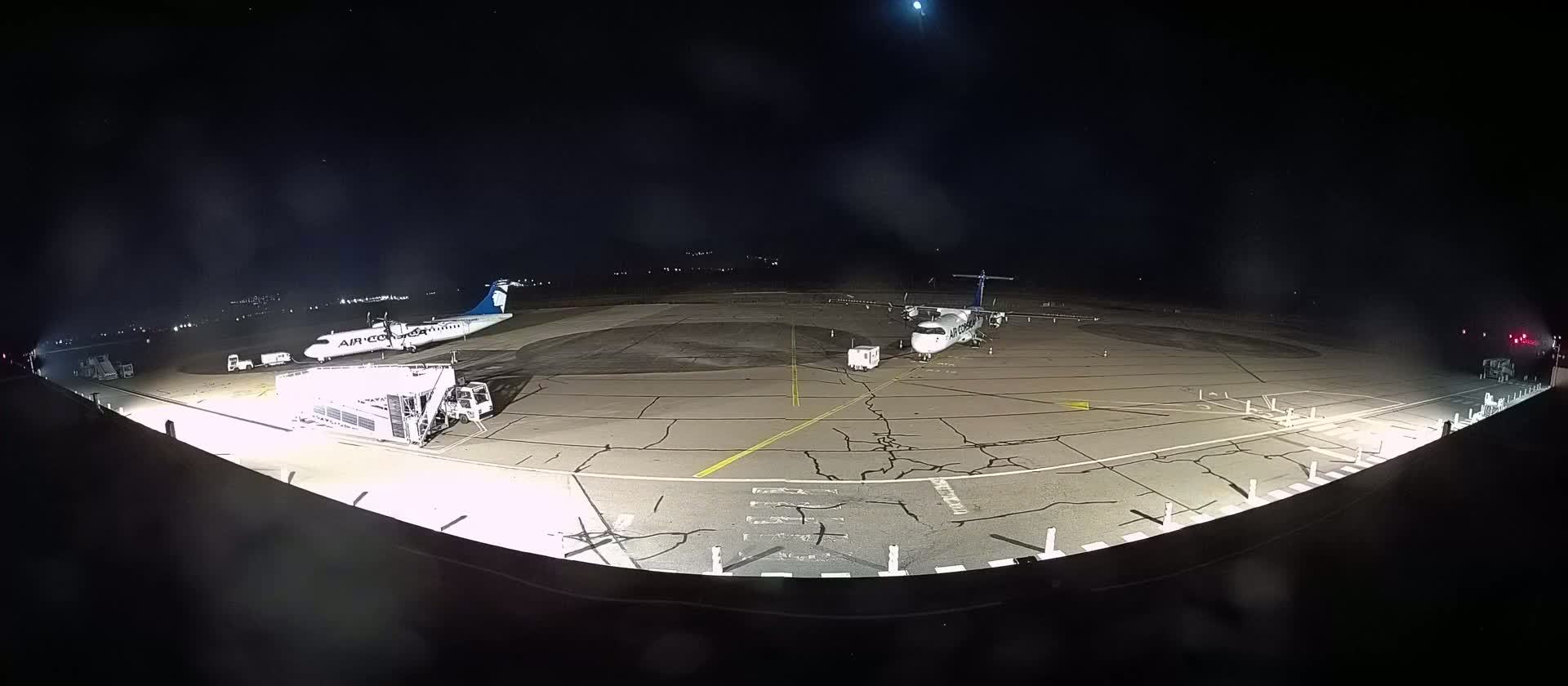 Corsica, Aéroport  de Calvi Sainte-Catherine Airport Live Cam CLY/LFKC - Calvi, Haute-Corse, Corse, France