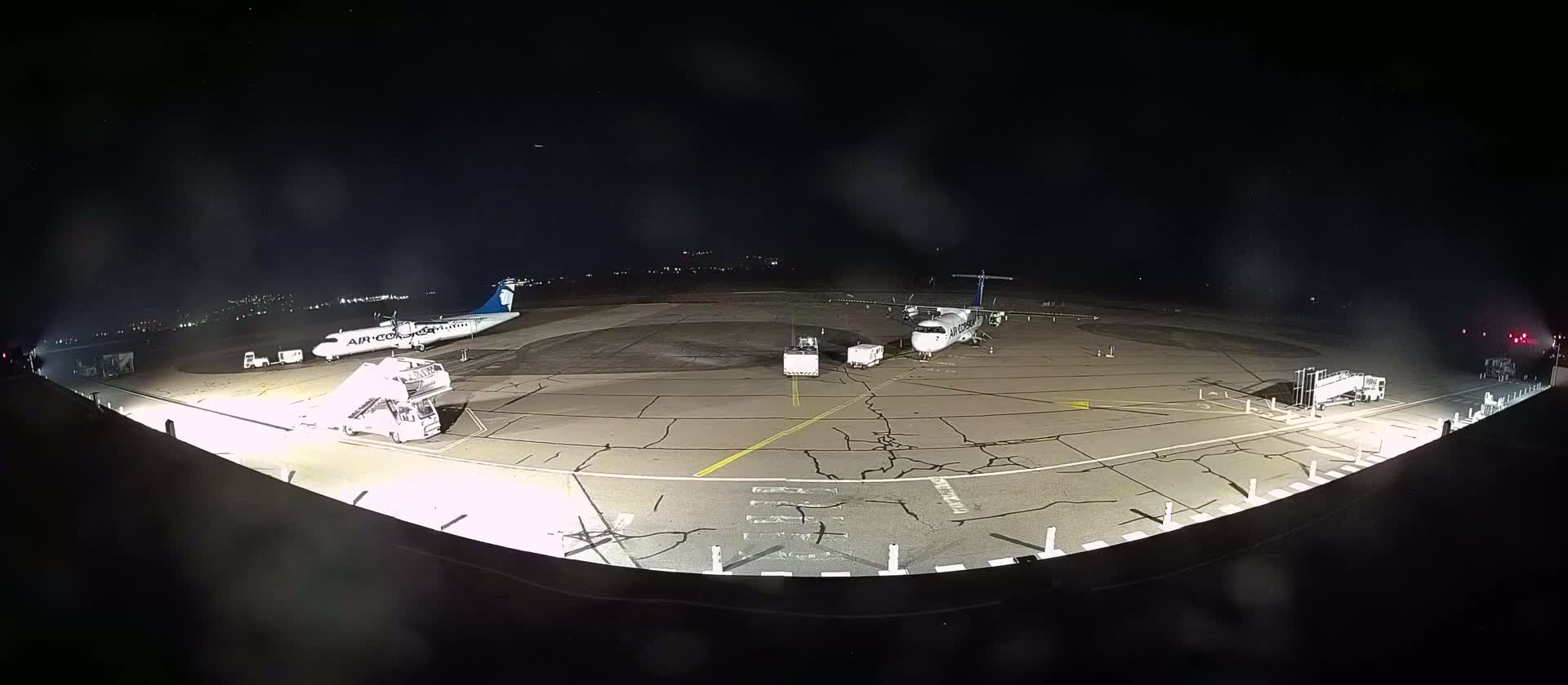 Corsica, Aéroport  de Calvi Sainte-Catherine Airport Live Cam CLY/LFKC - Calvi, Haute-Corse, Corse, France