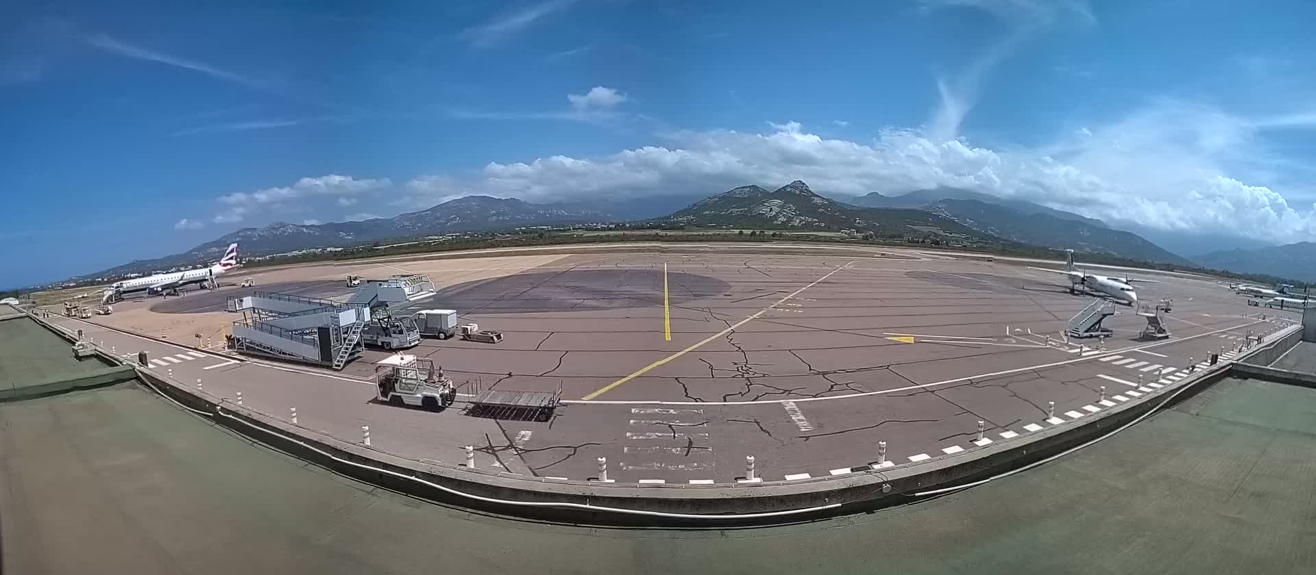 Corsica, Aéroport  de Calvi Sainte-Catherine Airport Live Cam CLY/LFKC - Calvi, Haute-Corse, Corse, France