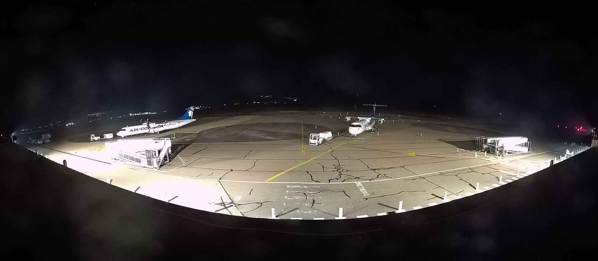 Corsica, Aéroport  de Calvi Sainte-Catherine Airport Live Cam CLY/LFKC - Calvi, Haute-Corse, Corse, France