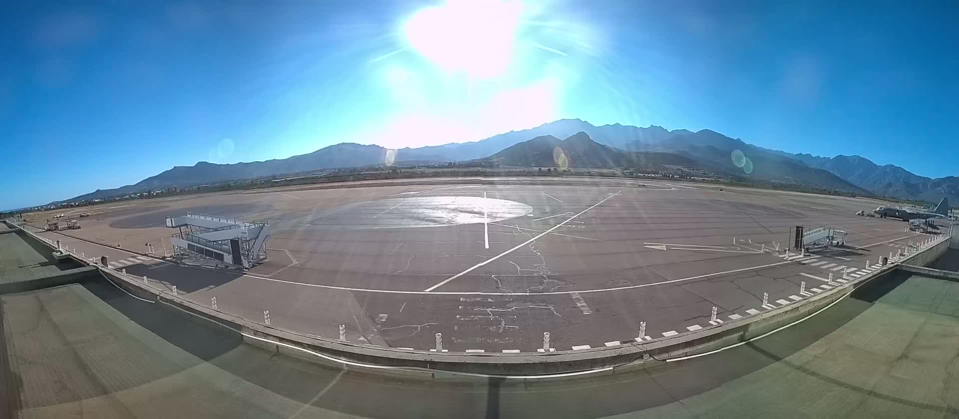 Corsica, Aéroport  de Calvi Sainte-Catherine Airport Live Cam CLY/LFKC - Calvi, Haute-Corse, Corse, France