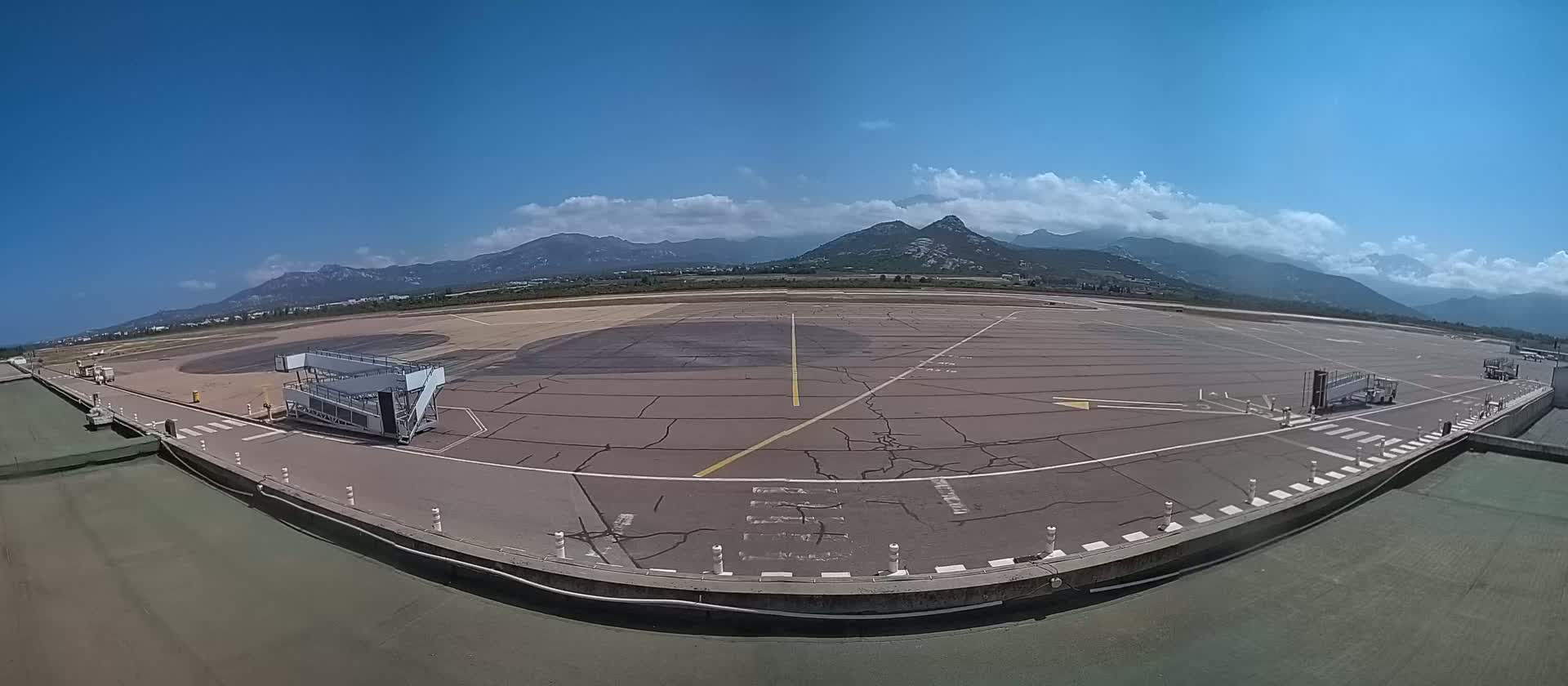 Corsica, Aéroport  de Calvi Sainte-Catherine Airport Live Cam CLY/LFKC - Calvi, Haute-Corse, Corse, France