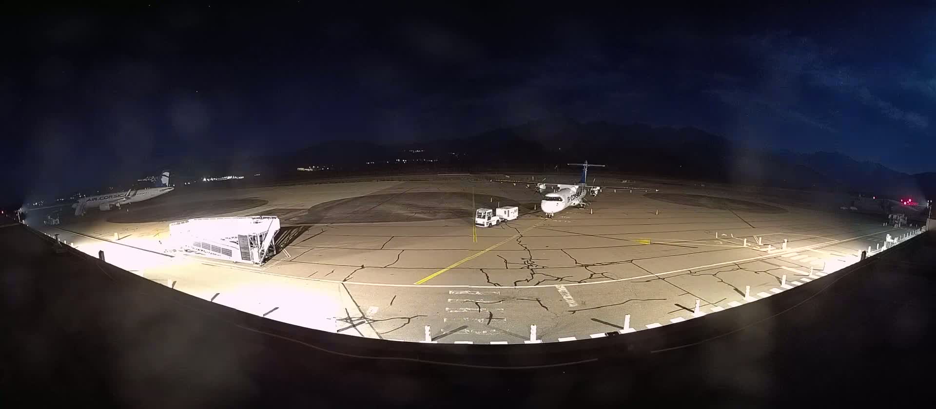 Corsica, Aéroport  de Calvi Sainte-Catherine Airport Live Cam CLY/LFKC - Calvi, Haute-Corse, Corse, France