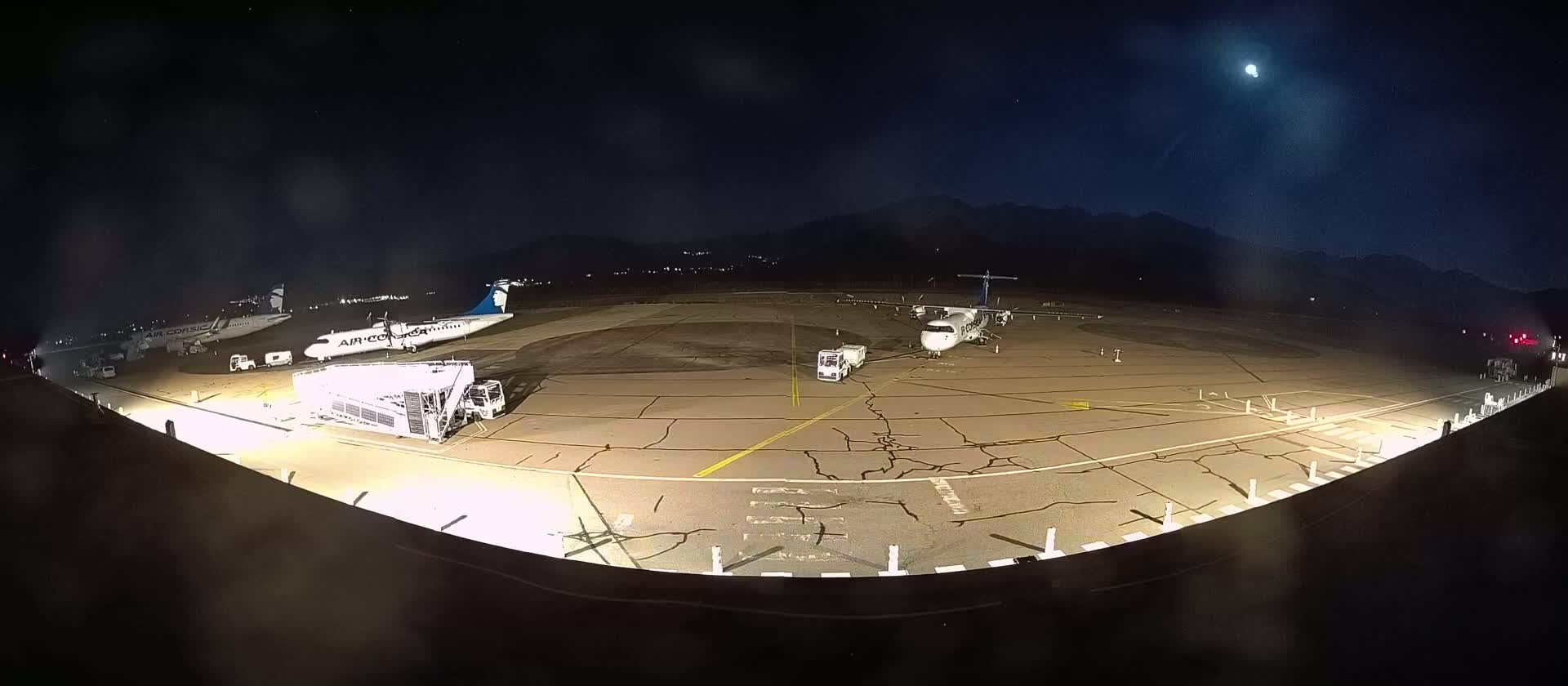 Corsica, Aéroport  de Calvi Sainte-Catherine Airport Live Cam CLY/LFKC - Calvi, Haute-Corse, Corse, France