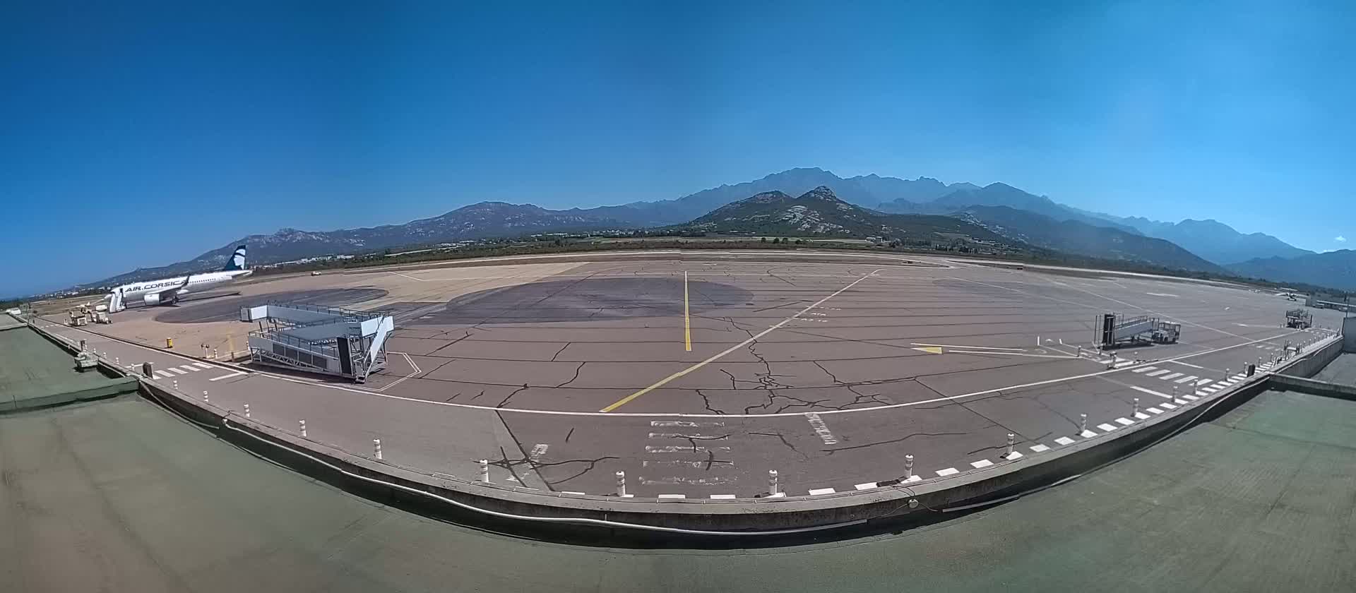 Corsica, Aéroport  de Calvi Sainte-Catherine Airport Live Cam CLY/LFKC - Calvi, Haute-Corse, Corse, France