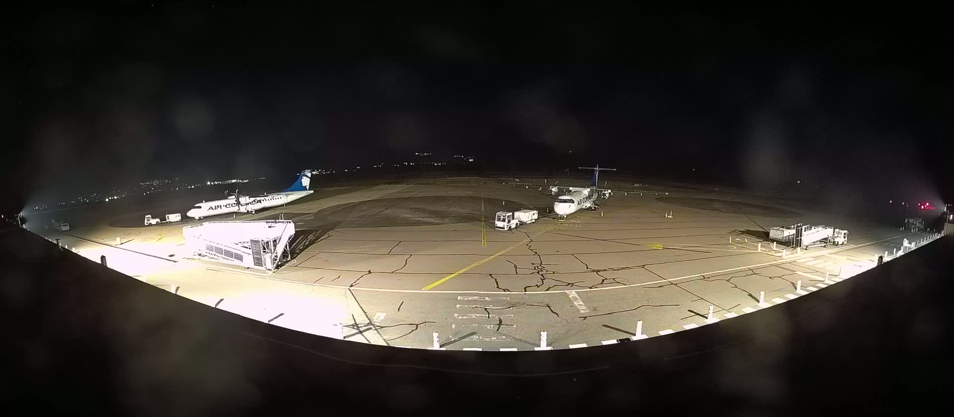 Corsica, Aéroport  de Calvi Sainte-Catherine Airport Live Cam CLY/LFKC - Calvi, Haute-Corse, Corse, France