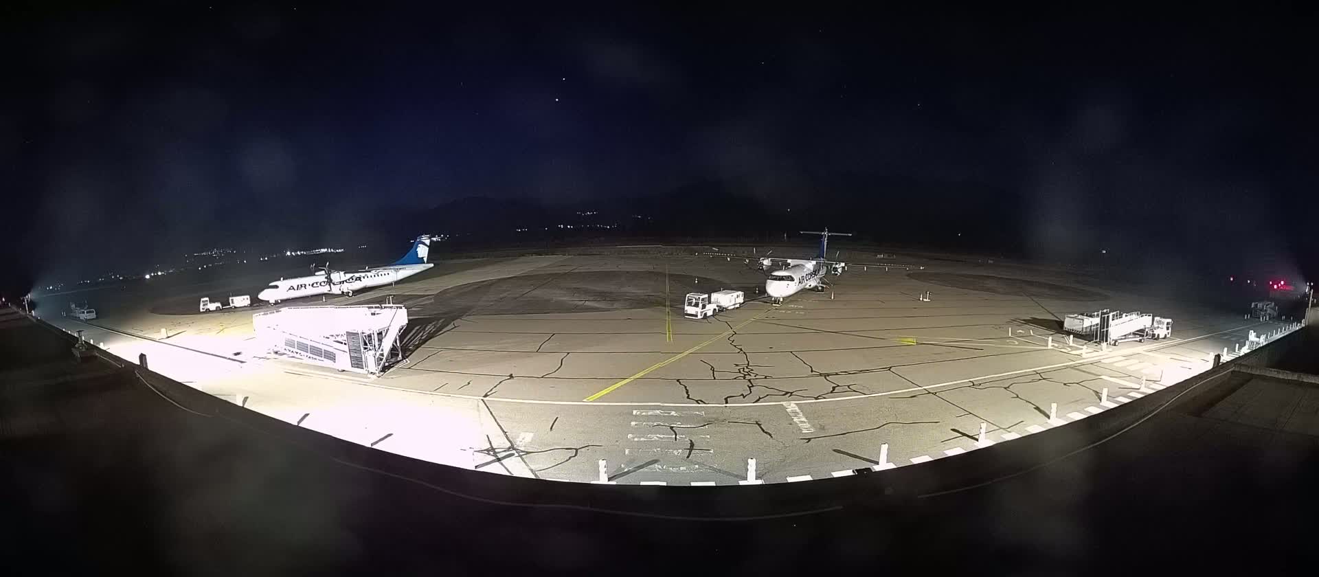 Corsica, Aéroport  de Calvi Sainte-Catherine Airport Live Cam CLY/LFKC - Calvi, Haute-Corse, Corse, France