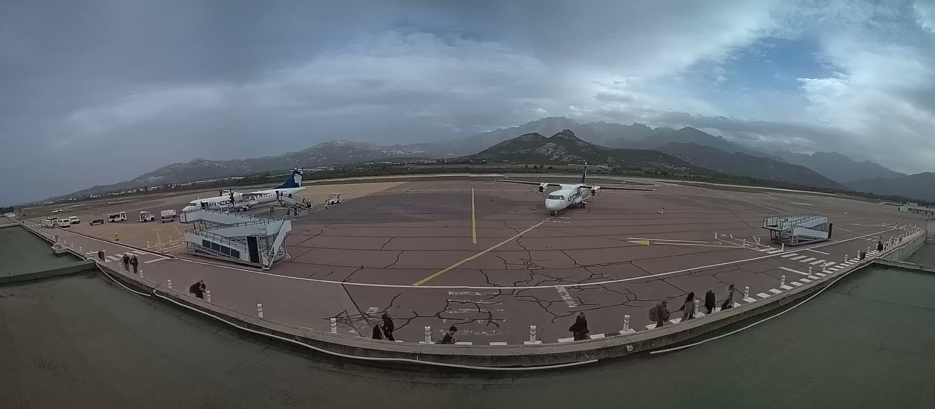 Corsica, Aéroport  de Calvi Sainte-Catherine Airport Live Cam CLY/LFKC - Calvi, Haute-Corse, Corse, France