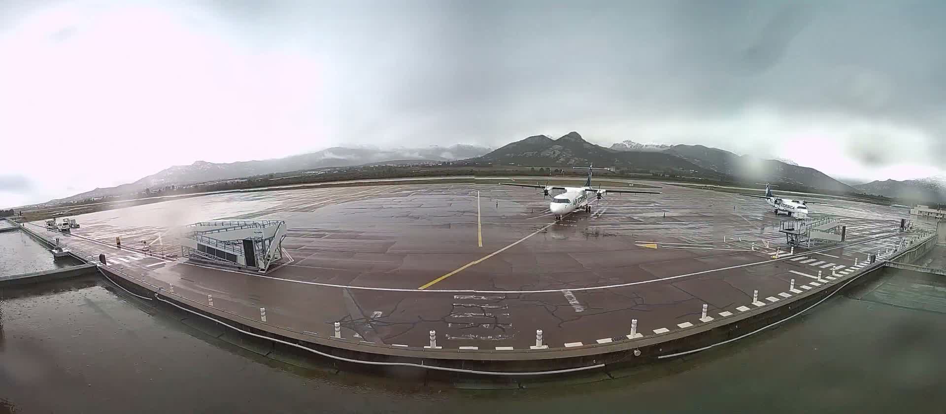 Corsica, Aéroport  de Calvi Sainte-Catherine Airport Live Cam CLY/LFKC - Calvi, Haute-Corse, Corse, France