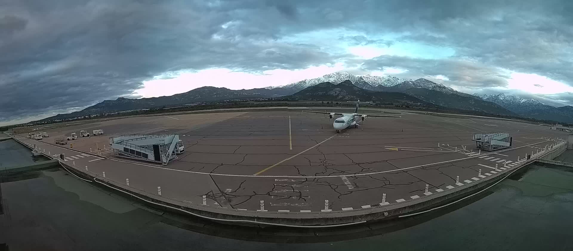 Corsica, Aéroport  de Calvi Sainte-Catherine Airport Live Cam CLY/LFKC - Calvi, Haute-Corse, Corse, France