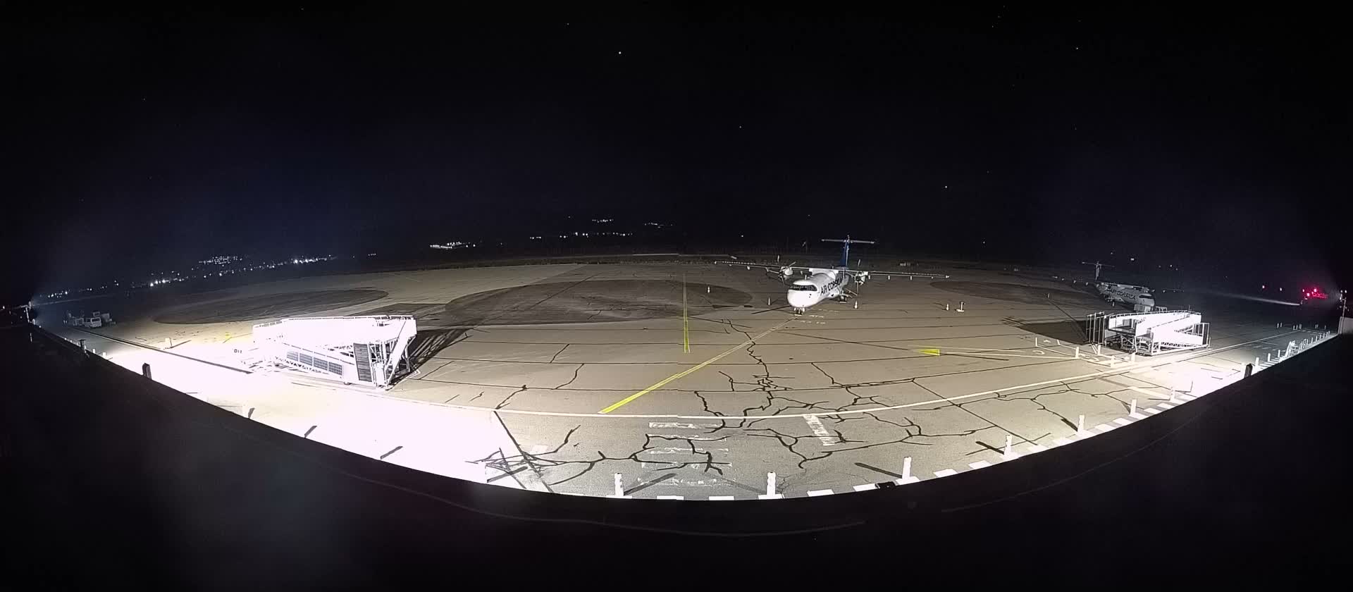 Corsica, Aéroport  de Calvi Sainte-Catherine Airport Live Cam CLY/LFKC - Calvi, Haute-Corse, Corse, France