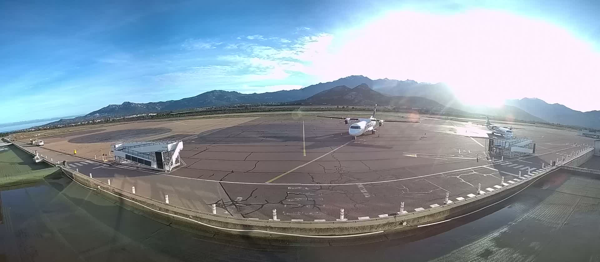 Corsica, Aéroport  de Calvi Sainte-Catherine Airport Live Cam CLY/LFKC - Calvi, Haute-Corse, Corse, France
