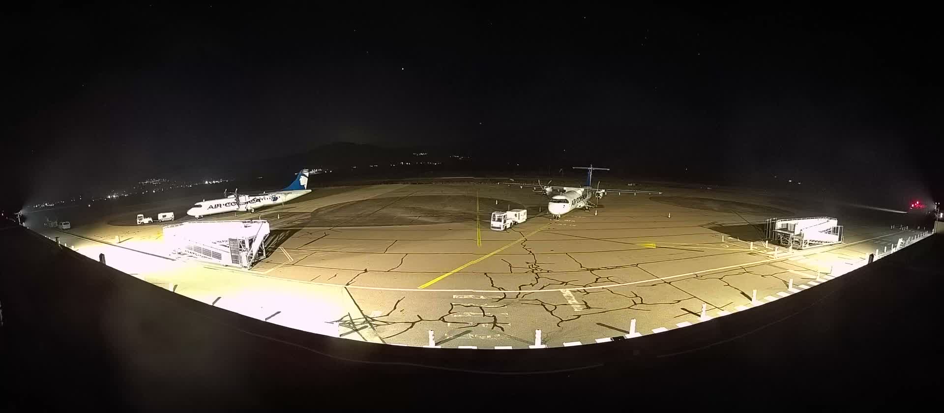 Corsica, Aéroport  de Calvi Sainte-Catherine Airport Live Cam CLY/LFKC - Calvi, Haute-Corse, Corse, France